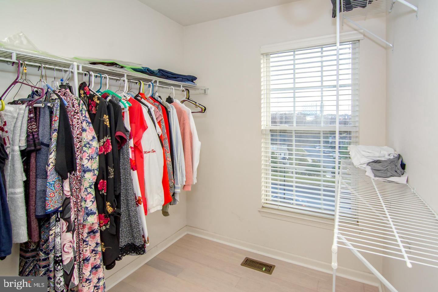 VILLAGES OF DORCHESTER - Residential Lease