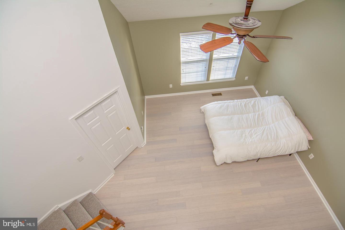 VILLAGES OF DORCHESTER - Residential Lease