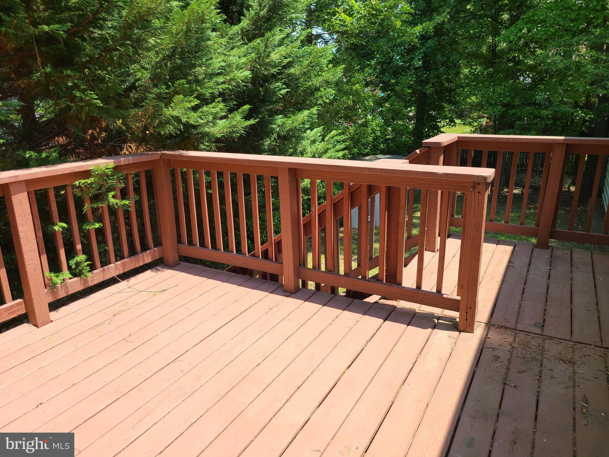 VISTA WOODS - Residential Lease