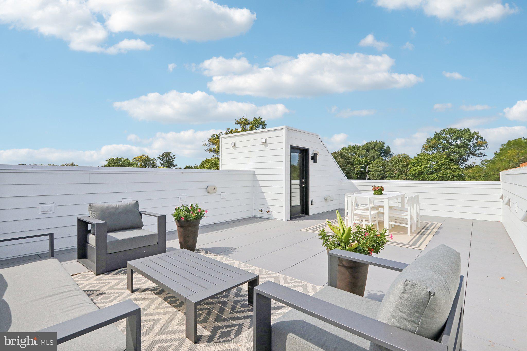 WYNDMOOR - Residential