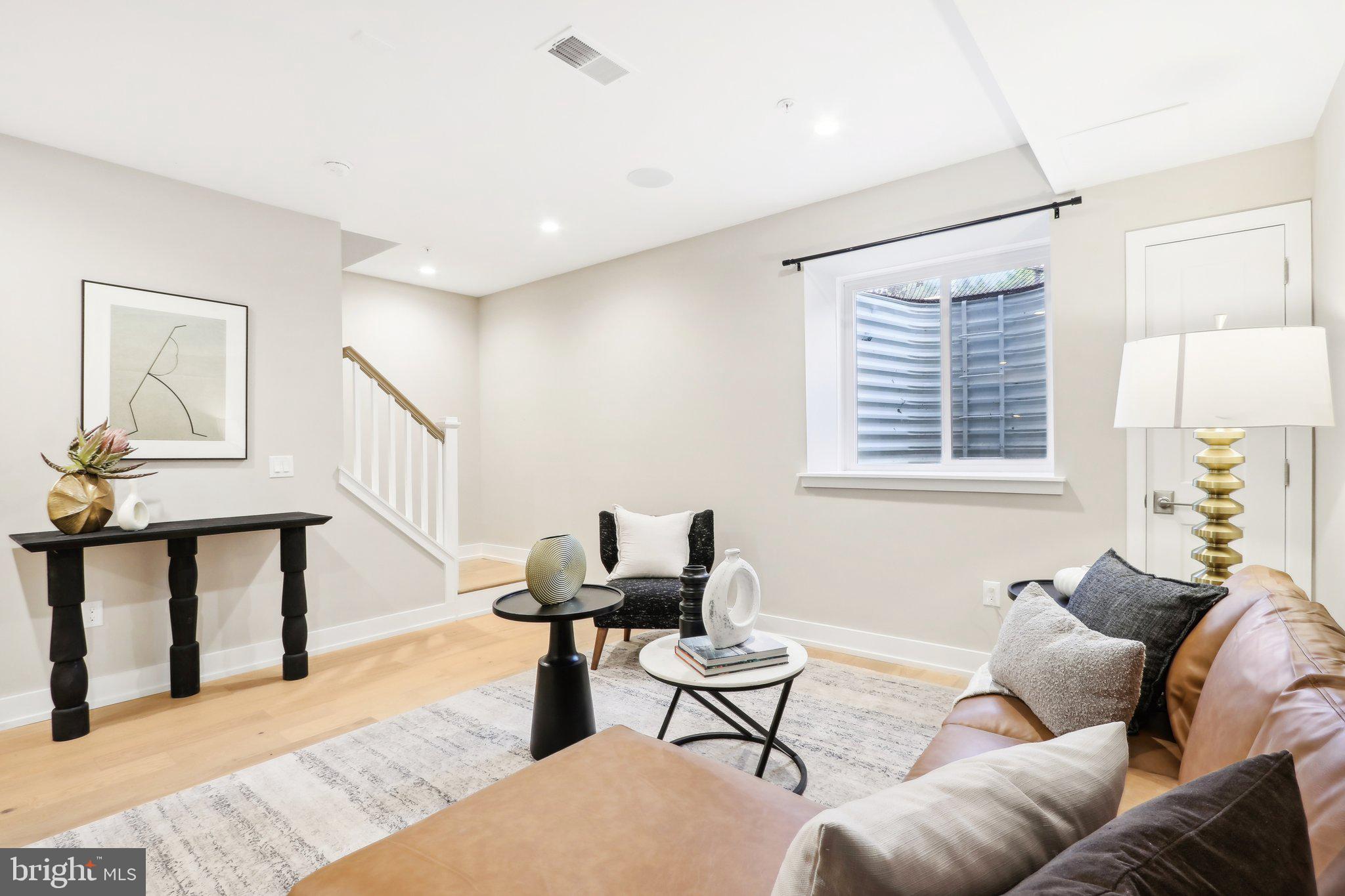WYNDMOOR - Residential