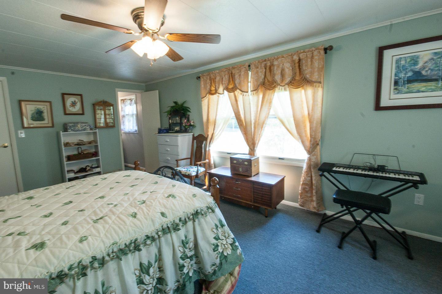 SHIRLEY FARMS - Residential