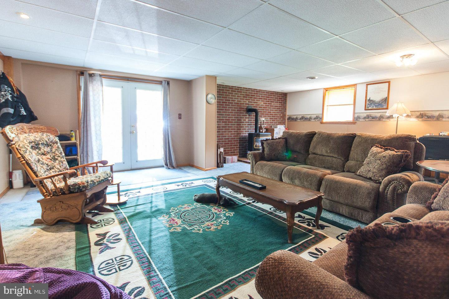 SHIRLEY FARMS - Residential