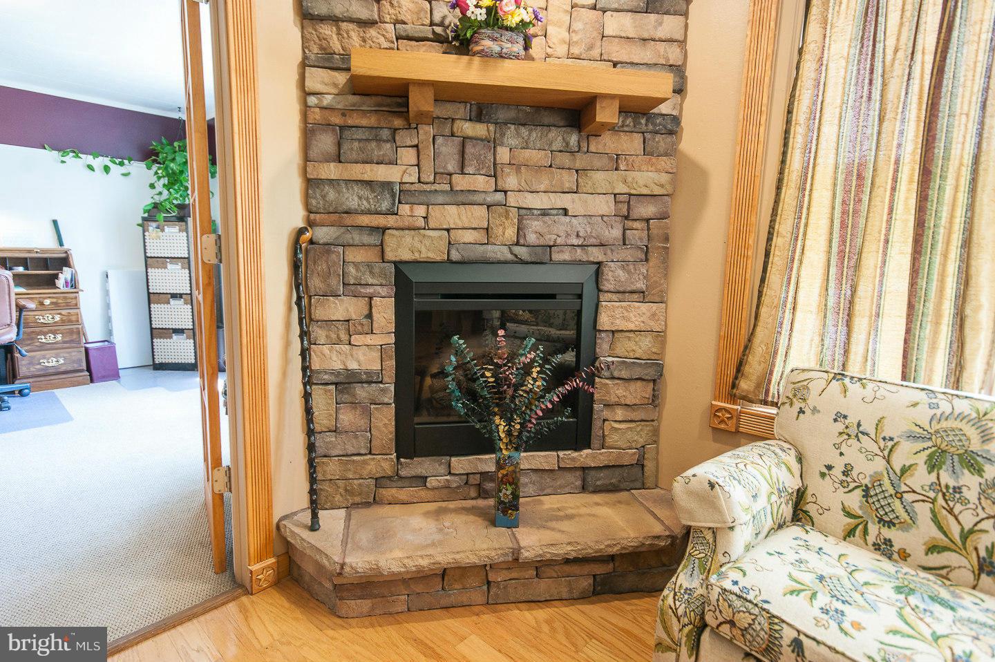 SHIRLEY FARMS - Residential