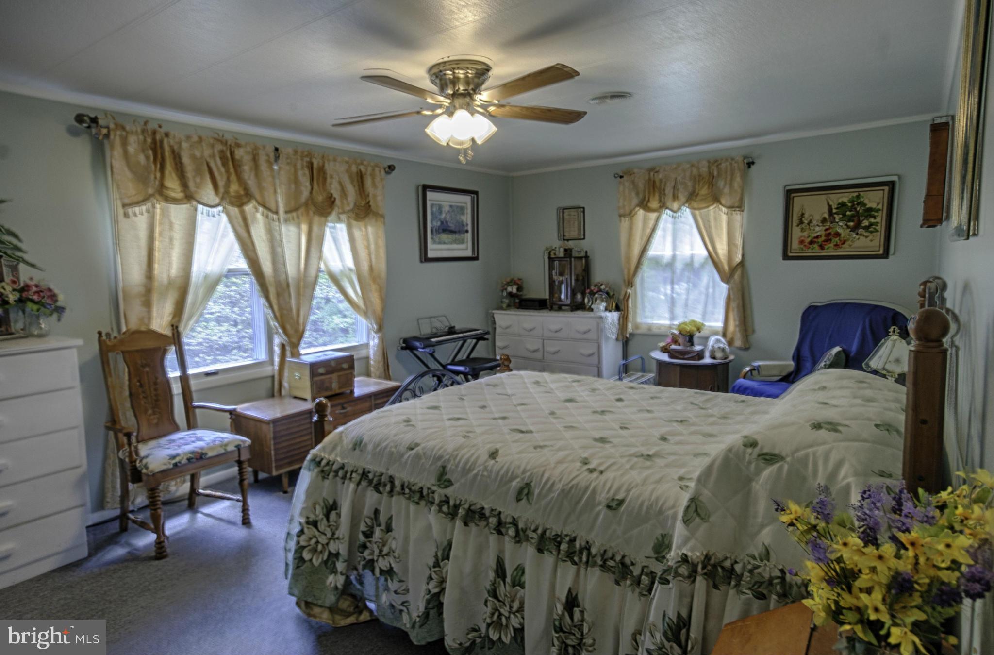 SHIRLEY FARMS - Residential