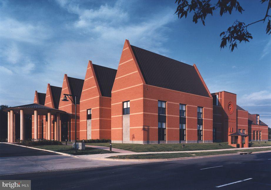 TARLETON - Residential Lease