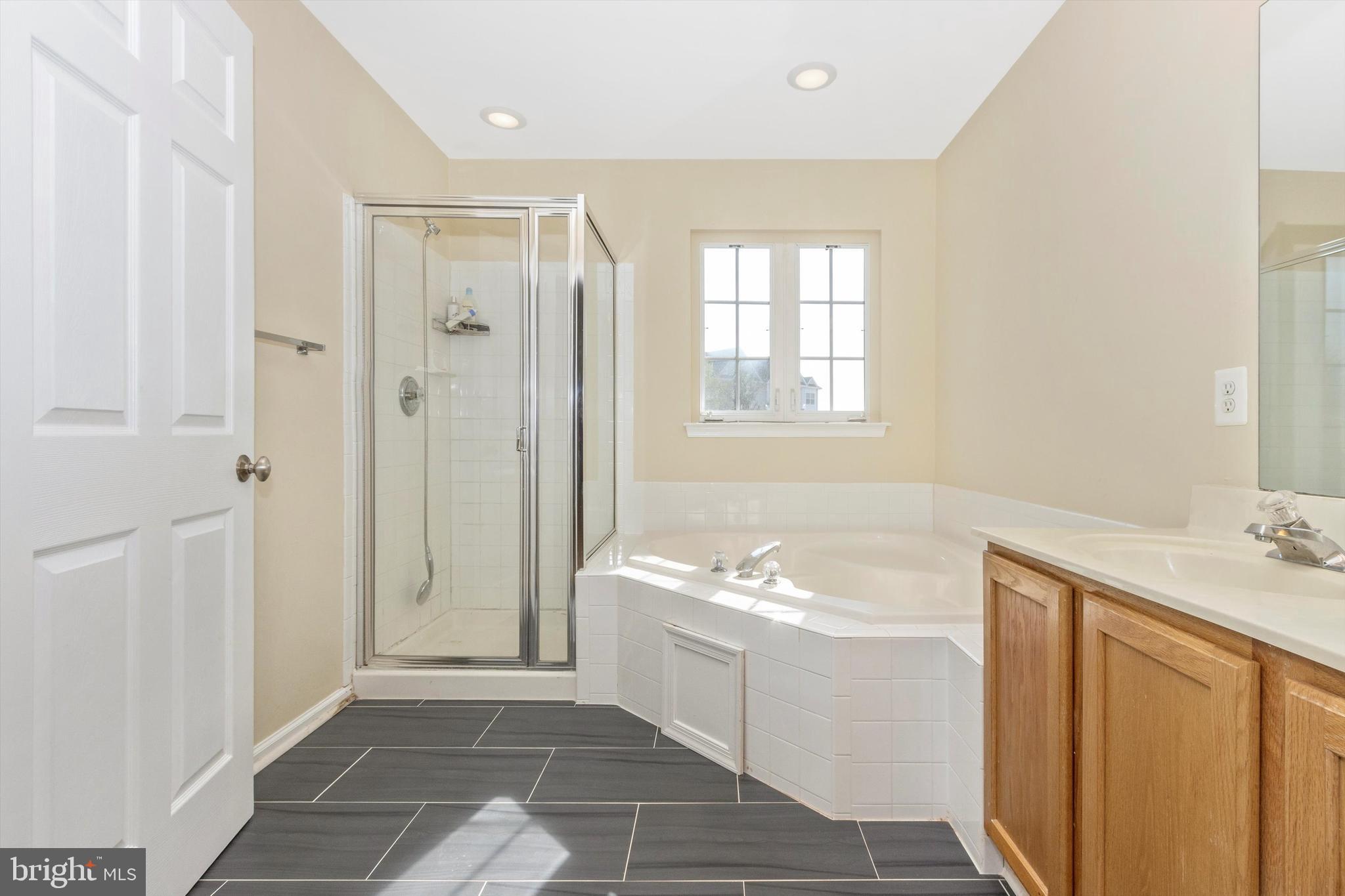 WALNUT RIDGE - Residential