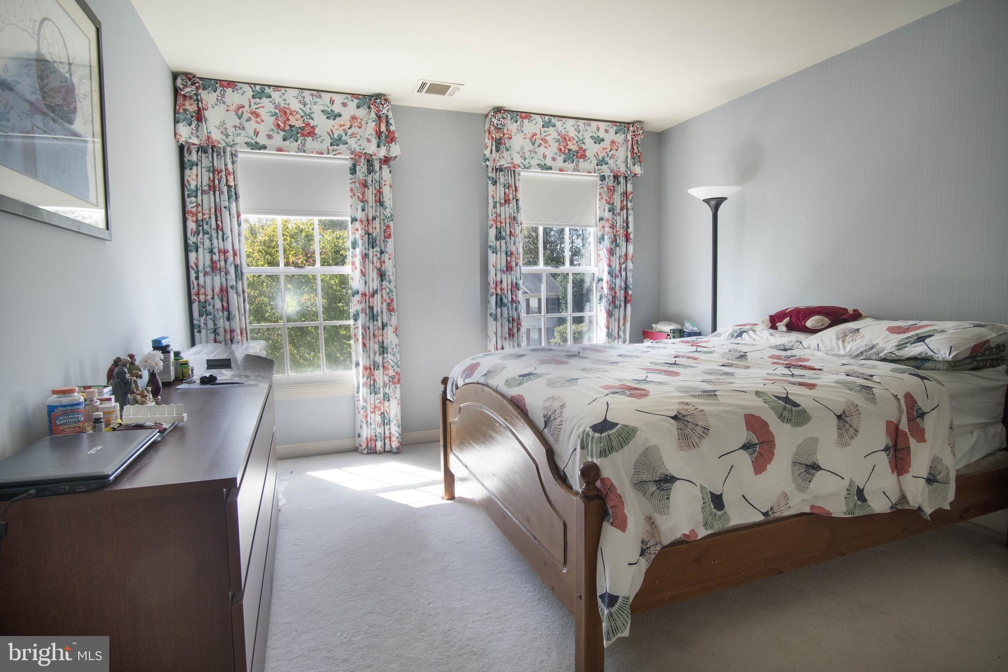 CENTRE RIDGE - Residential