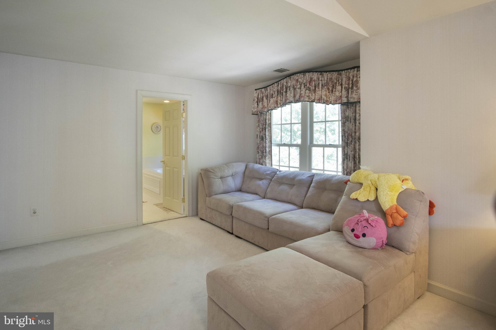 CENTRE RIDGE - Residential