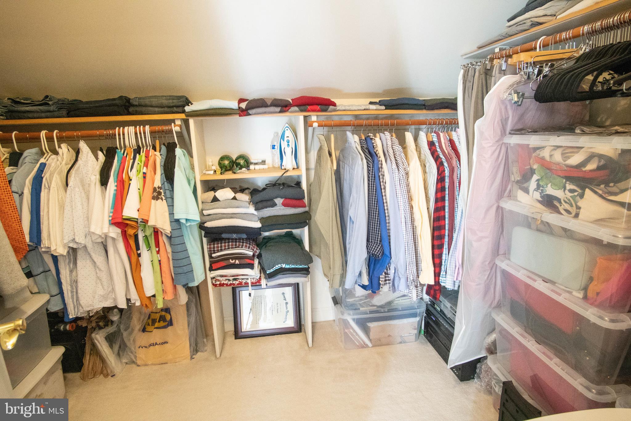 CENTRE RIDGE - Residential