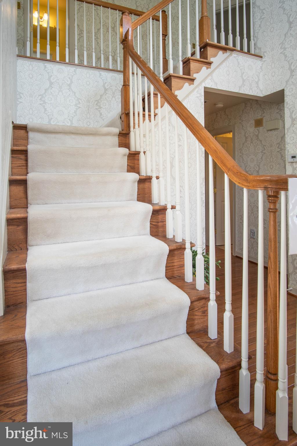 CENTRE RIDGE - Residential