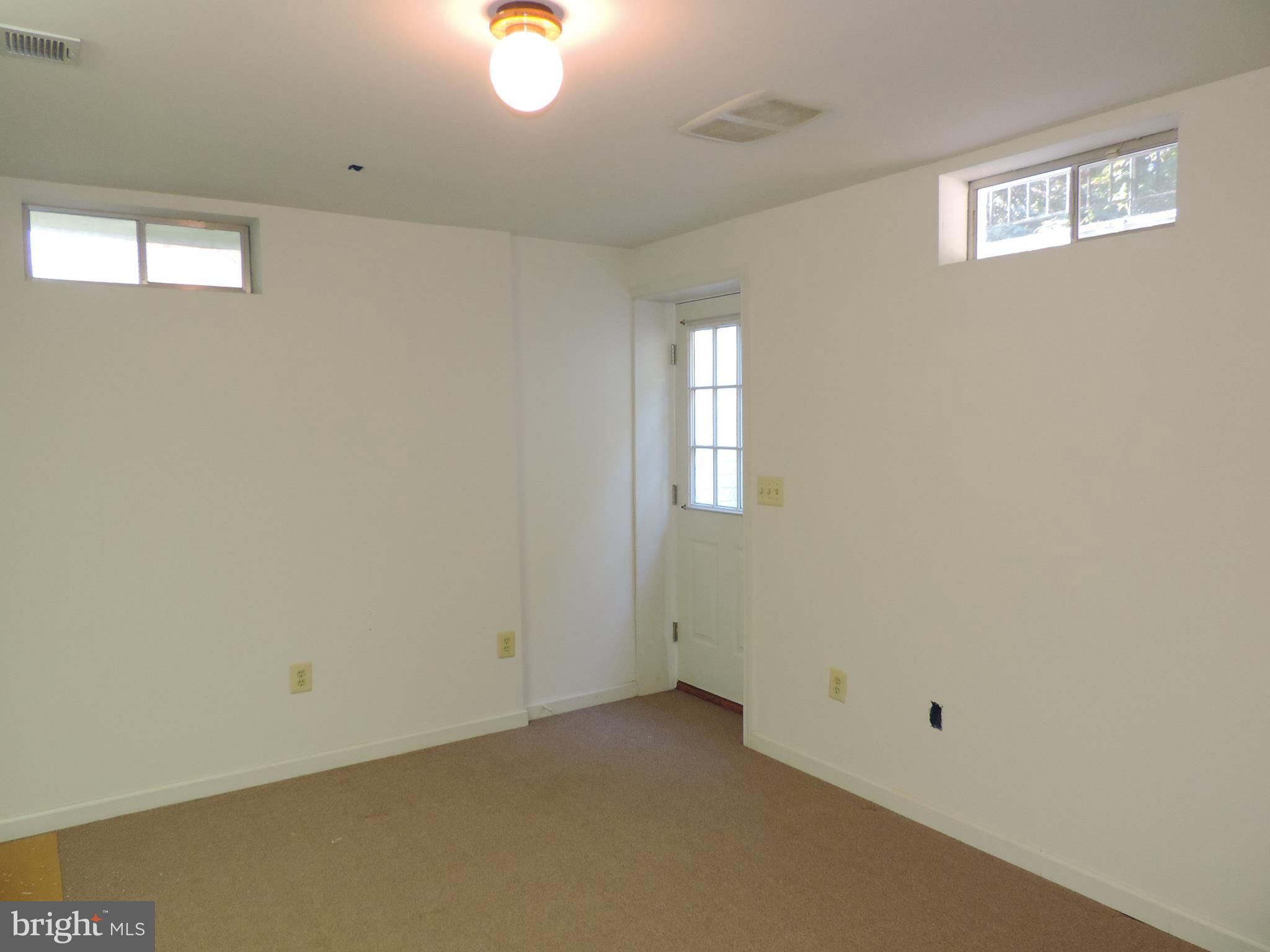 CENTRE RIDGE - Residential