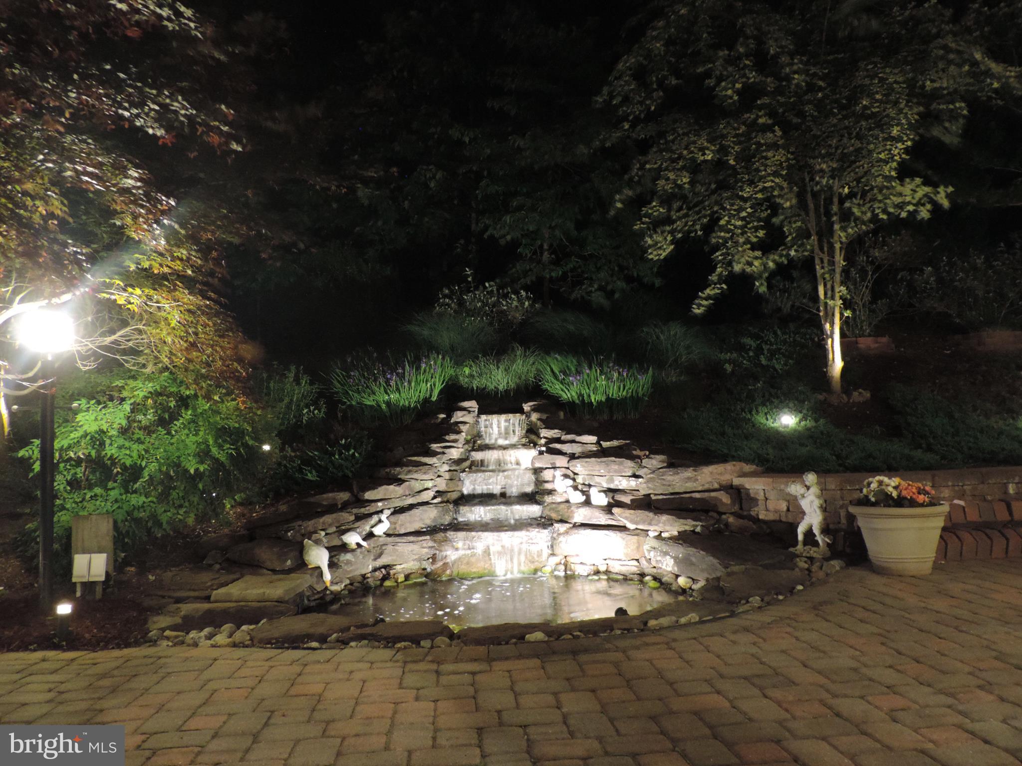 CENTRE RIDGE - Residential