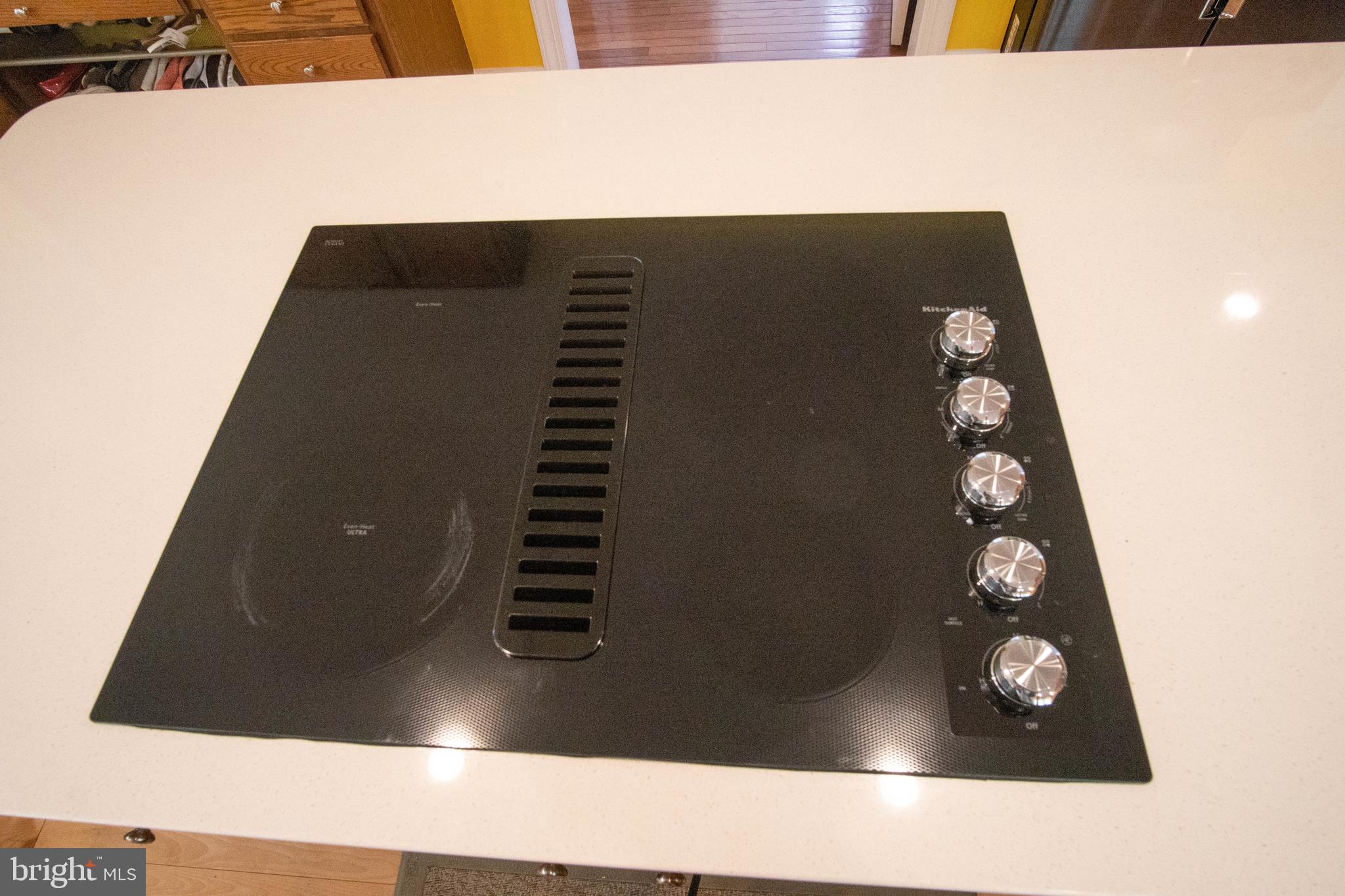 CENTRE RIDGE - Residential