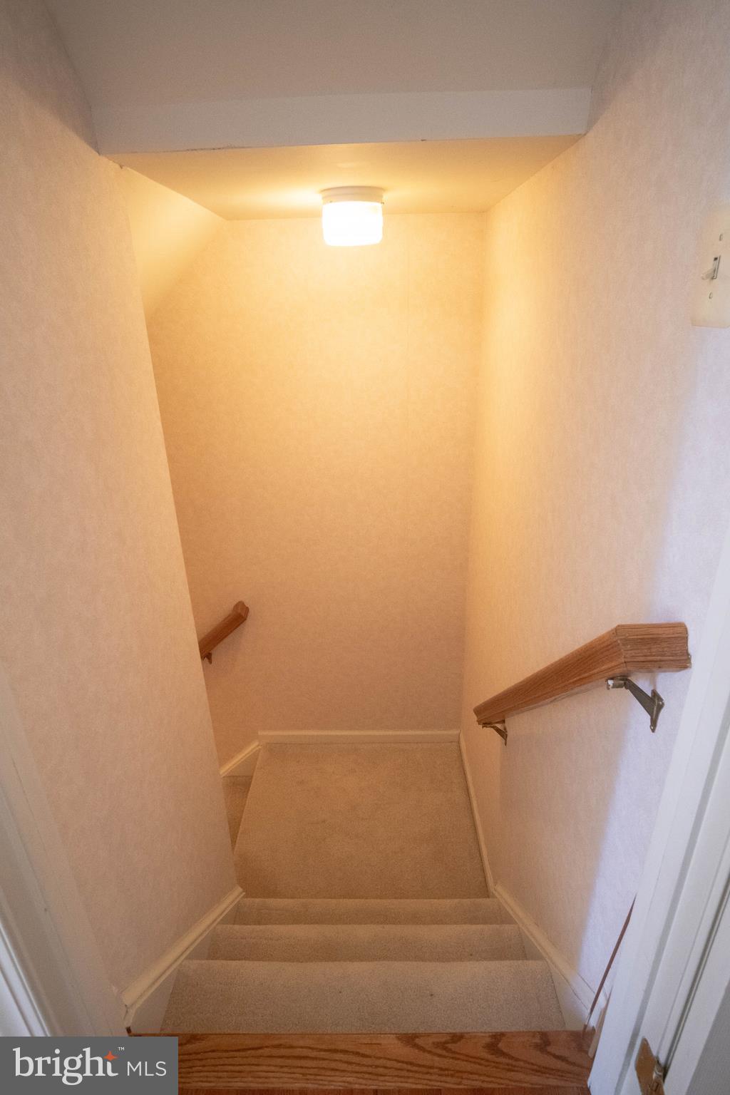 CENTRE RIDGE - Residential