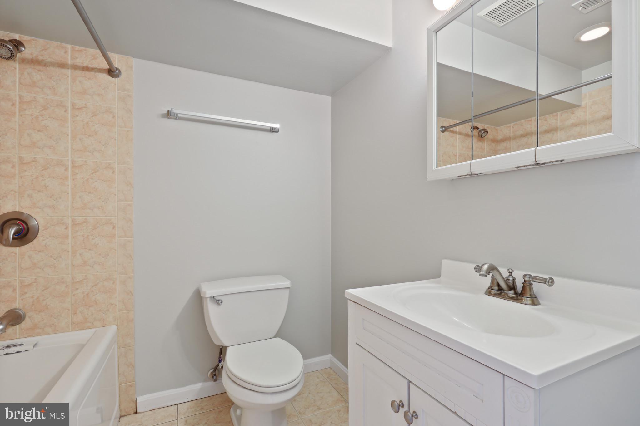 CANTON - Residential Lease