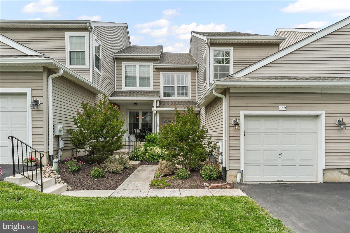 149 LEWISVILLE COURT 3203