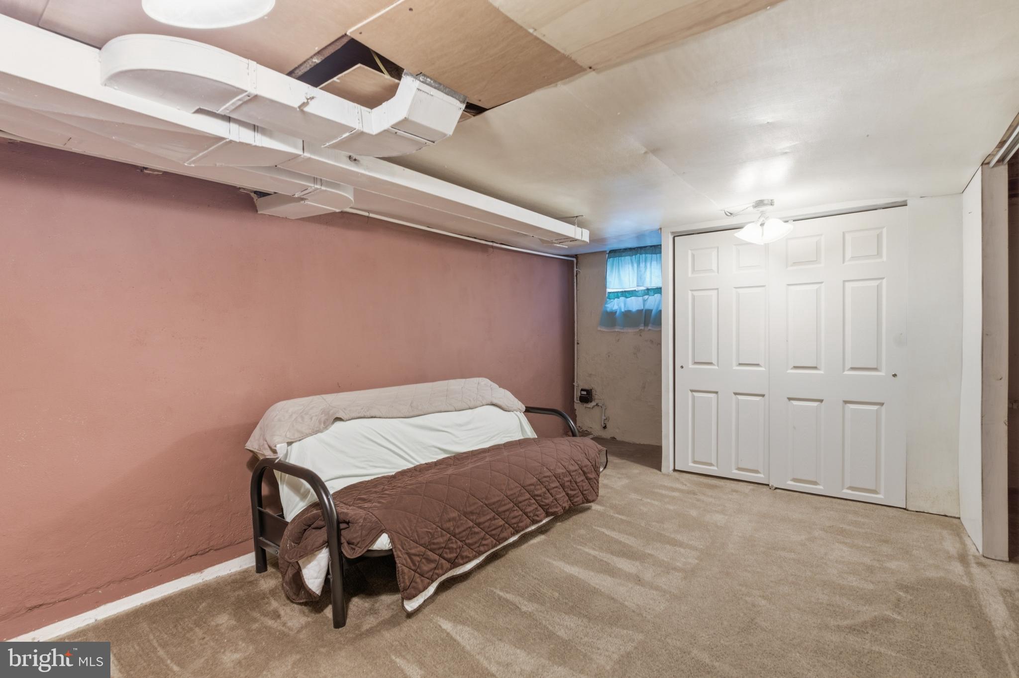 LOWER MOYAMENSING - Residential