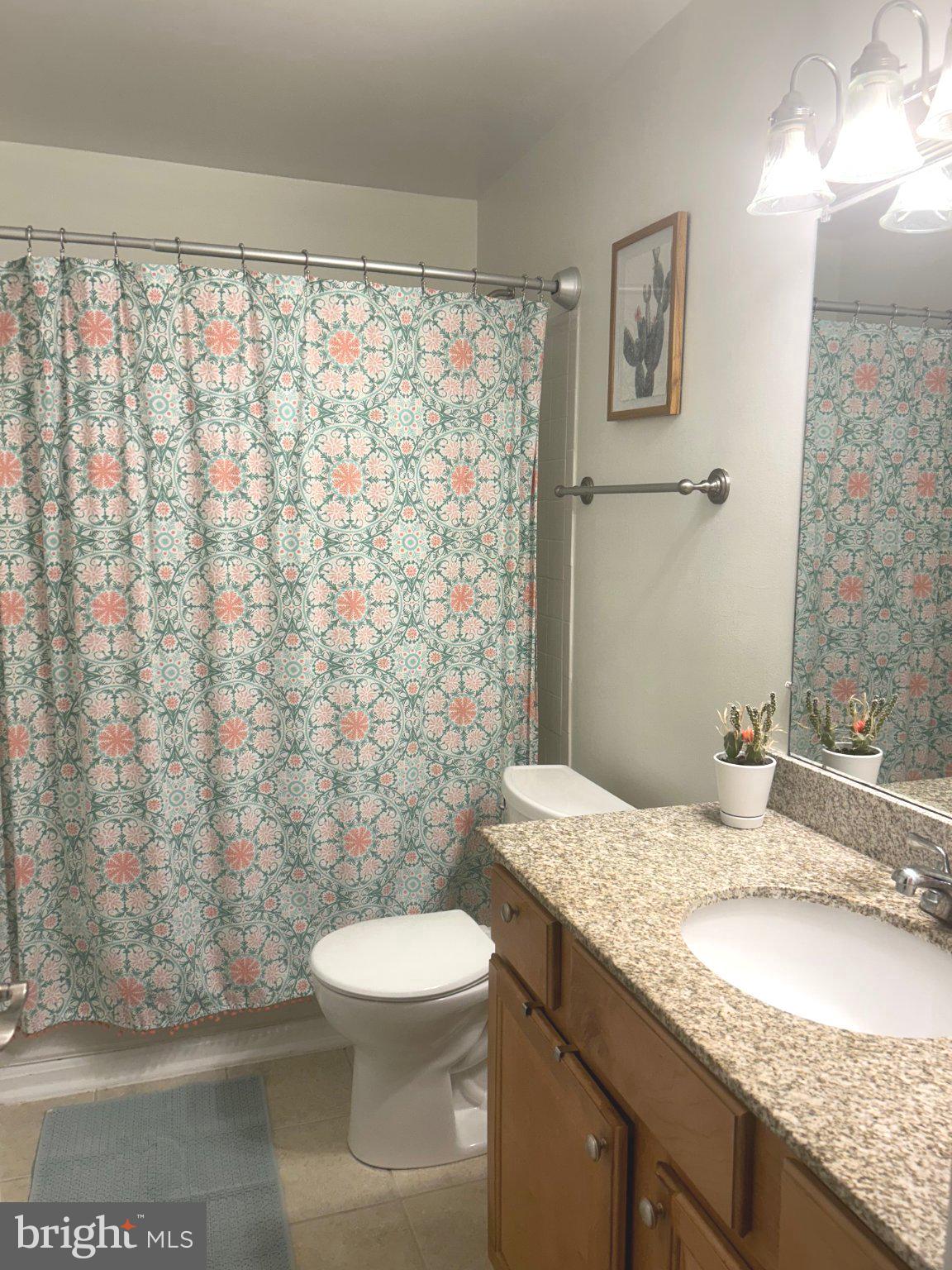 FOUR WINDS AT OAKTON - Residential