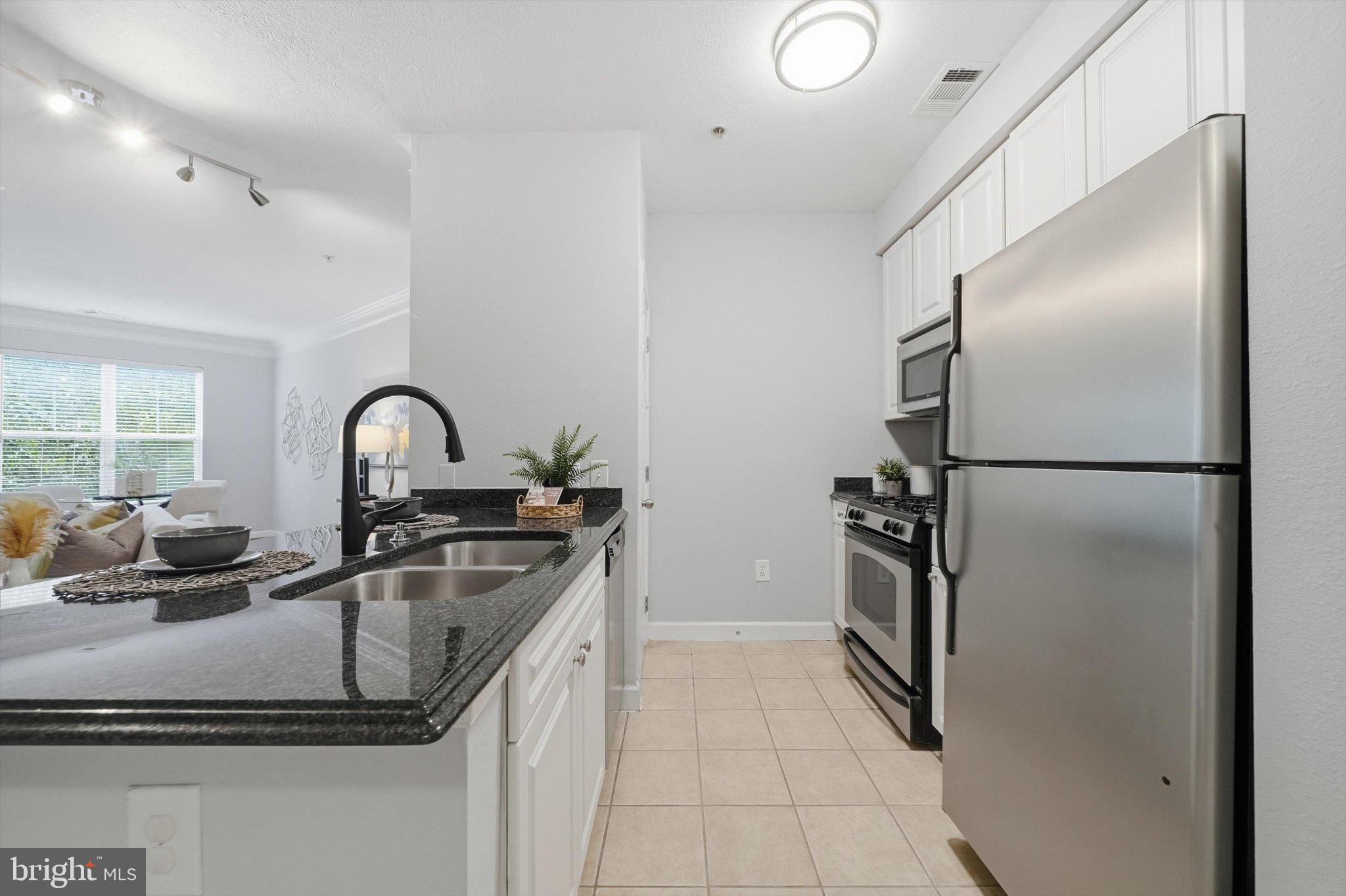 501 HUNGERFORD DRIVE 360