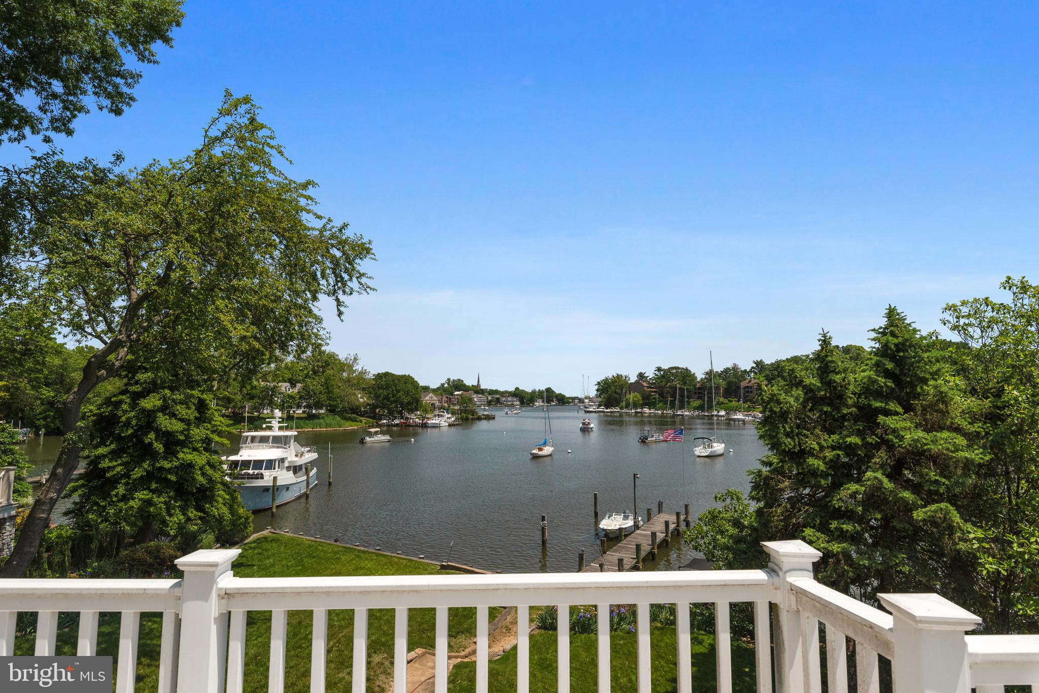 MURRAY HILL - Residential