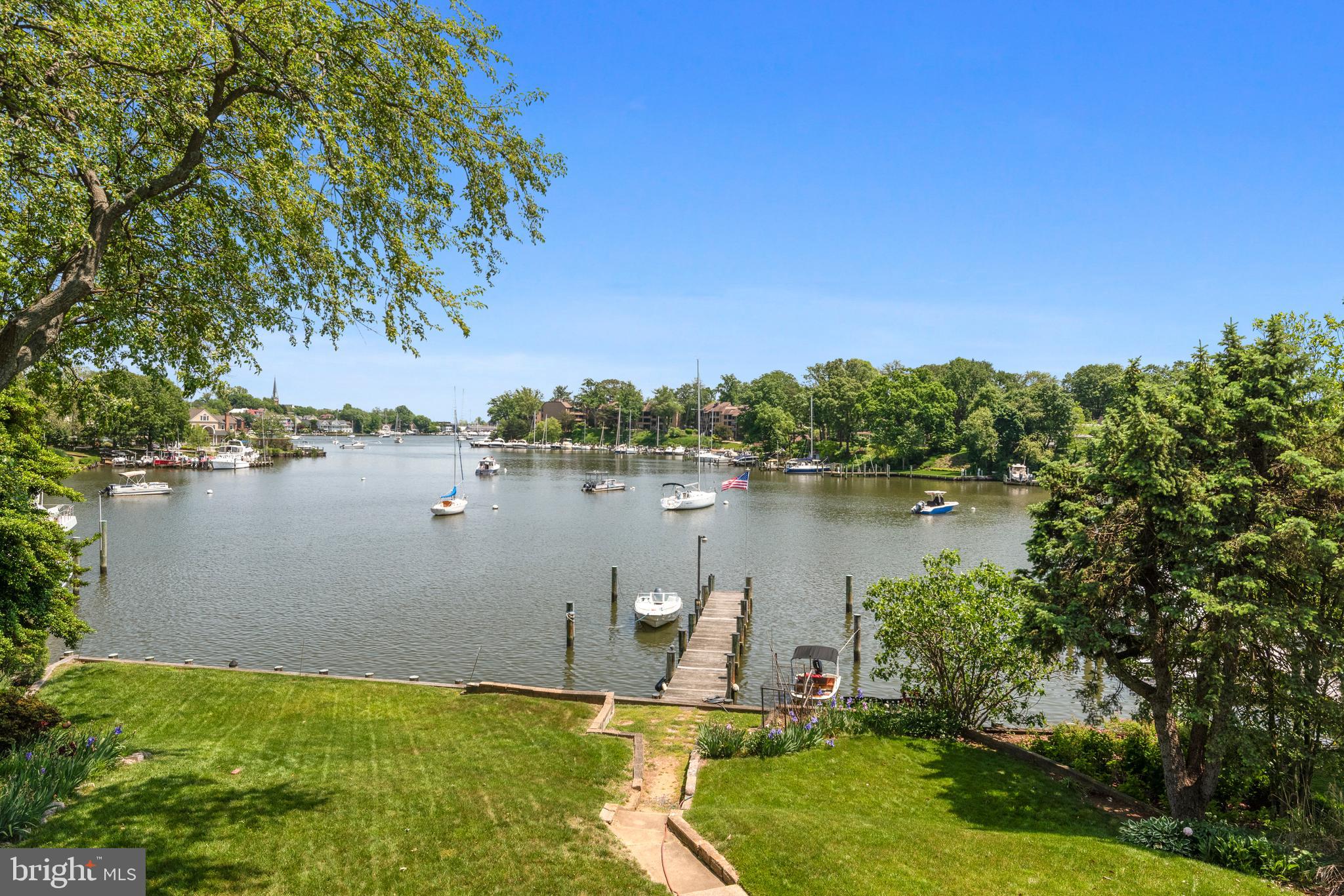 MURRAY HILL - Residential