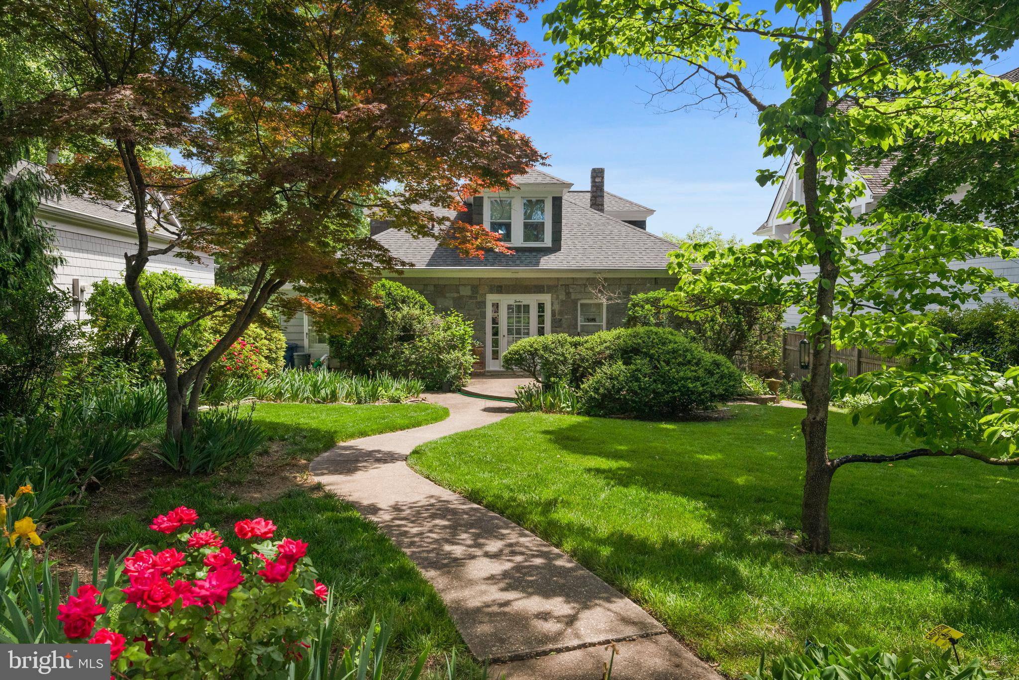 MURRAY HILL - Residential