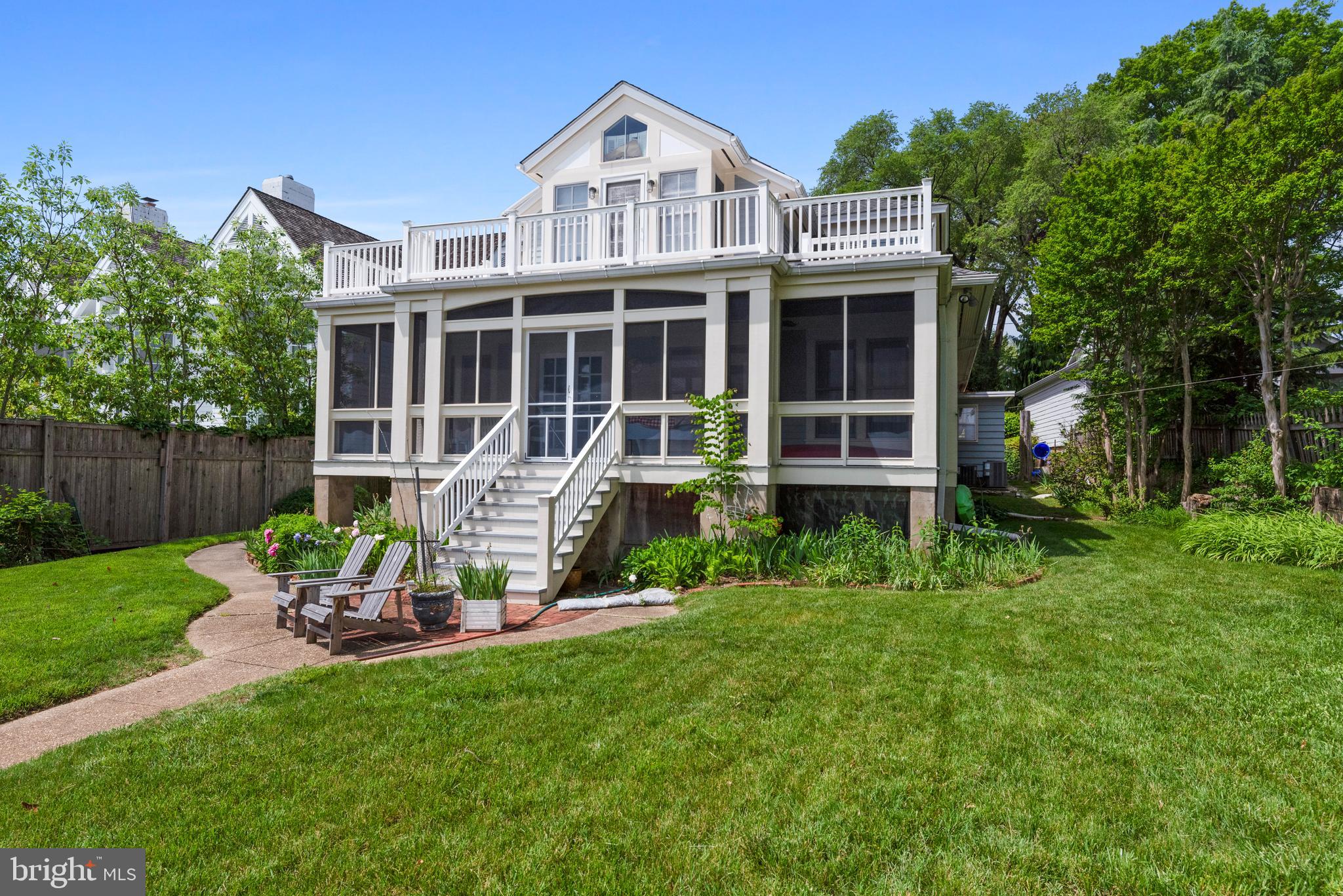 MURRAY HILL - Residential