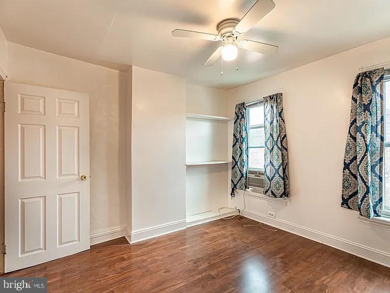 KENSINGTON - Residential