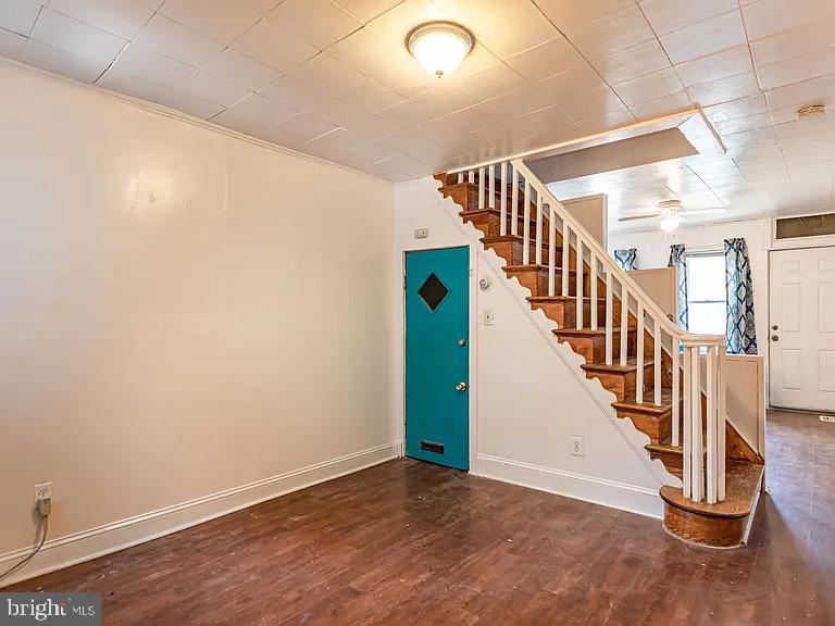 KENSINGTON - Residential