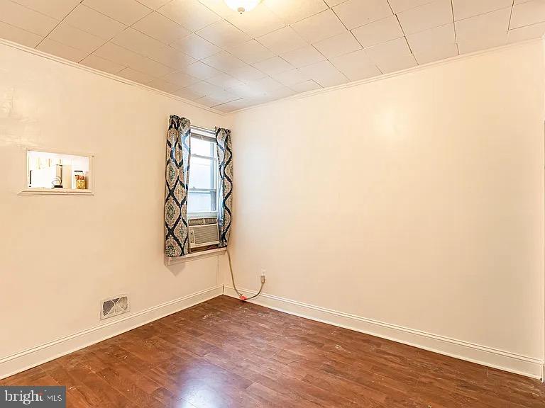 KENSINGTON - Residential