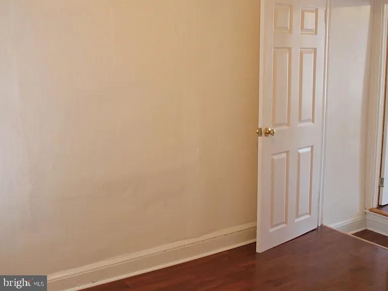 KENSINGTON - Residential