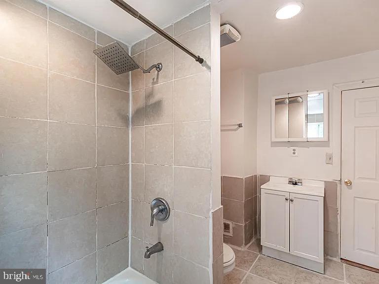 KENSINGTON - Residential