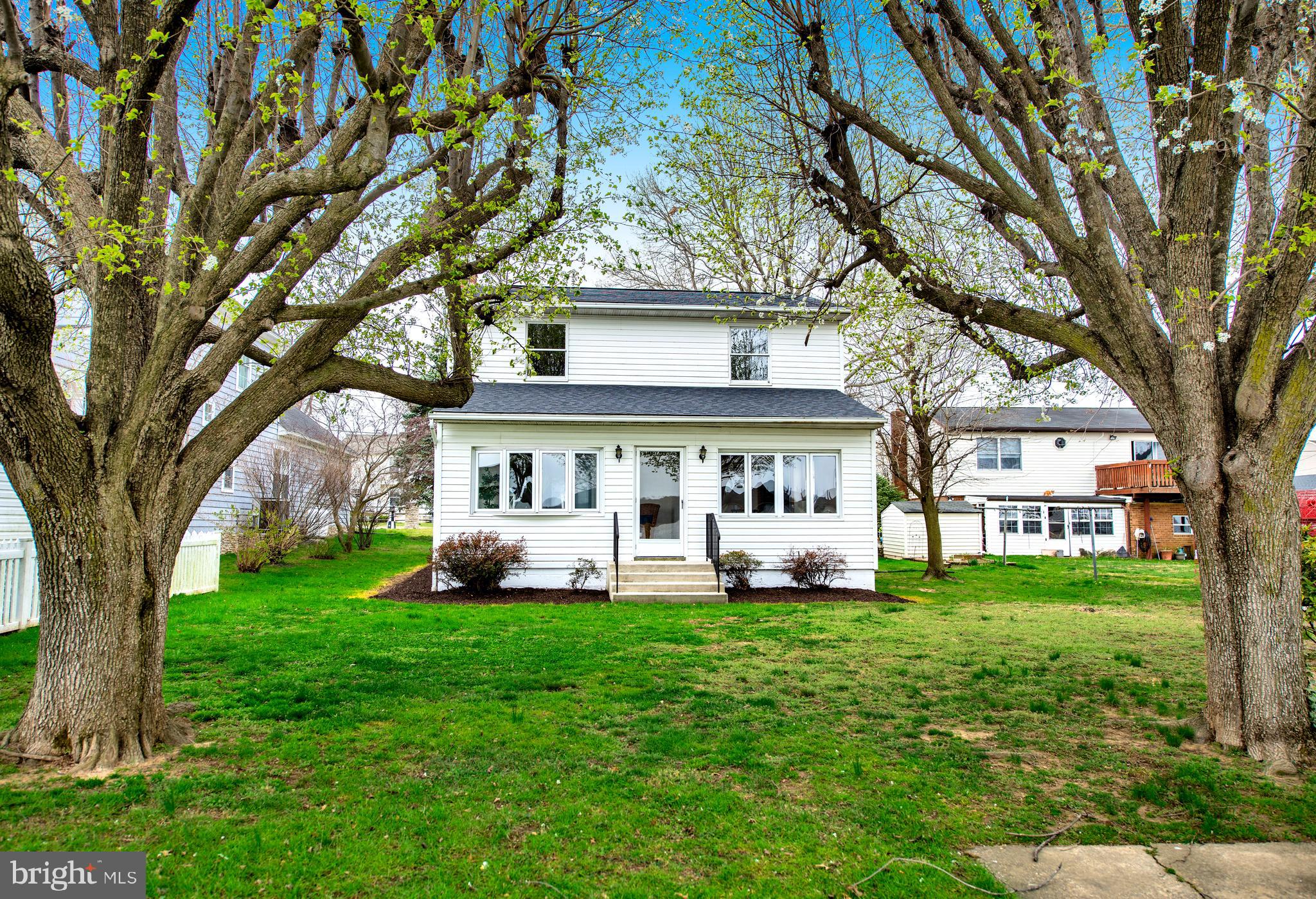 EDGEMERE - Residential