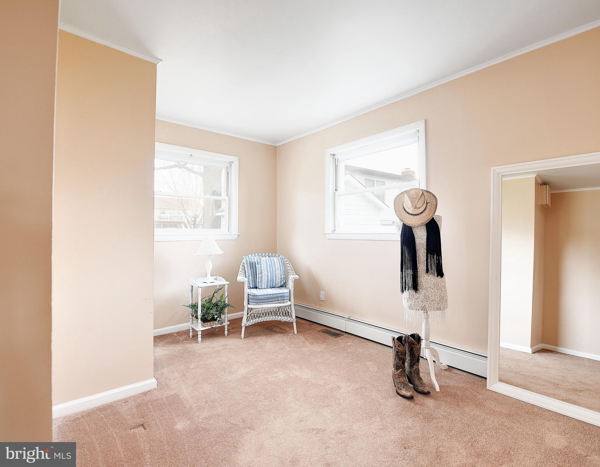 EDGEMERE - Residential