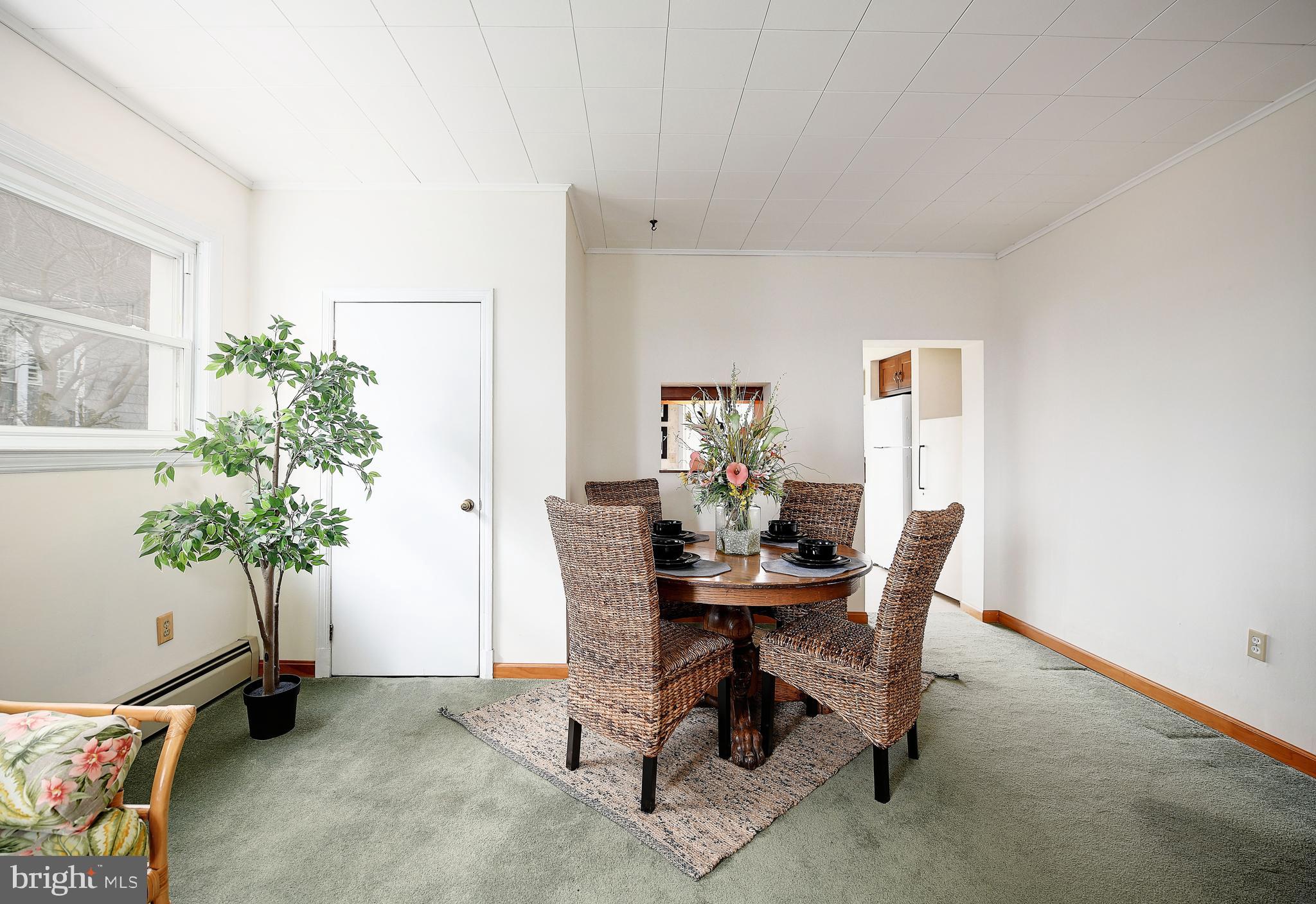 EDGEMERE - Residential