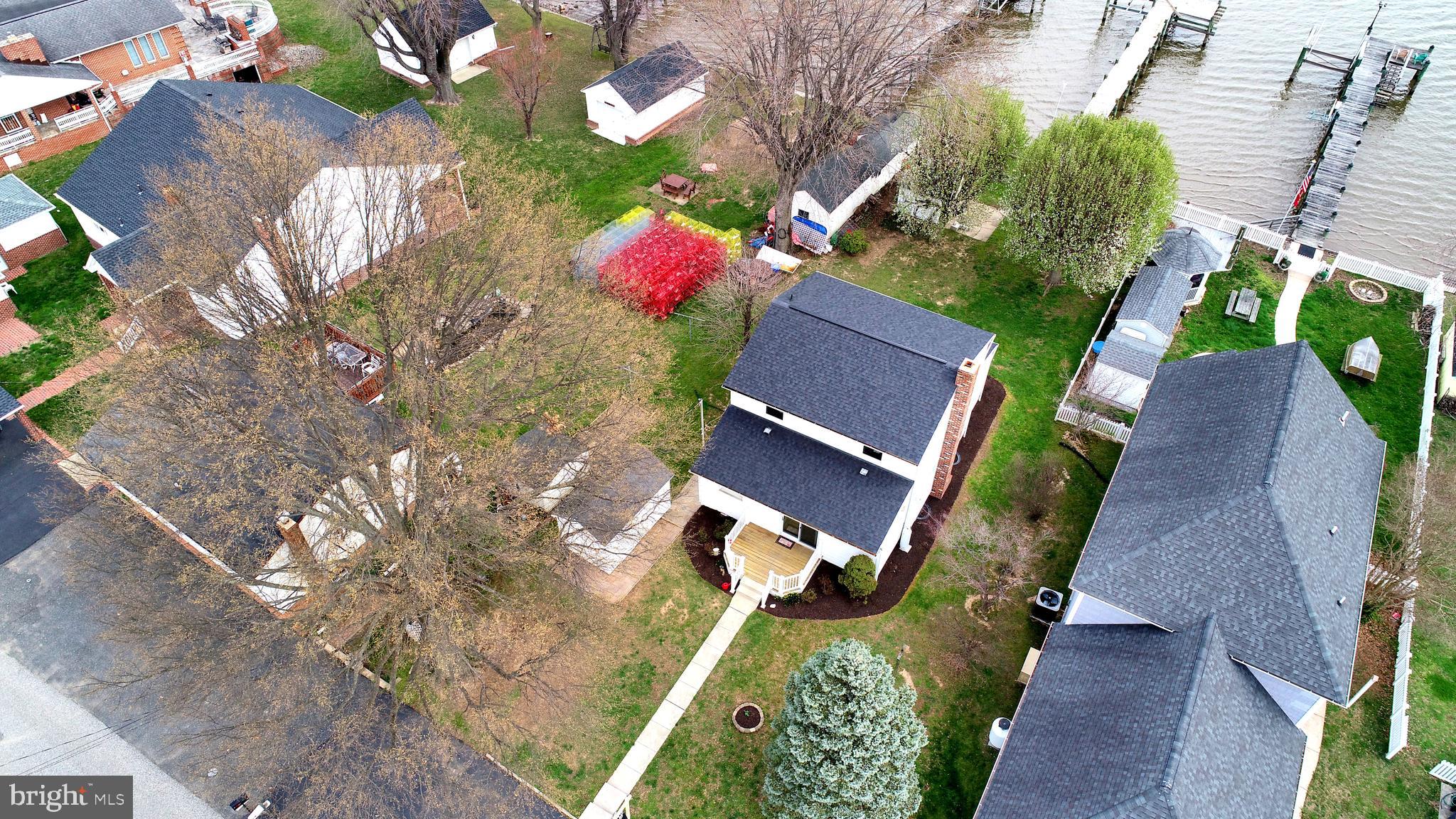 EDGEMERE - Residential