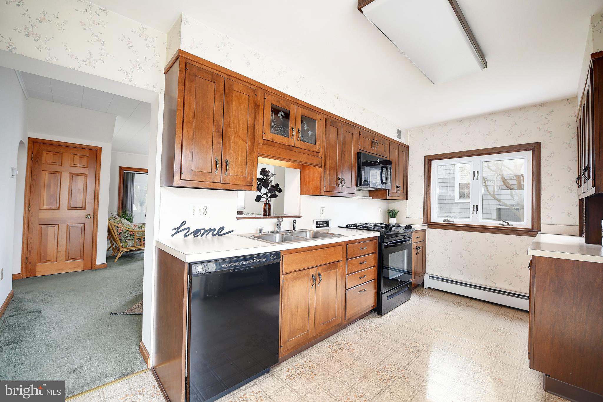 EDGEMERE - Residential