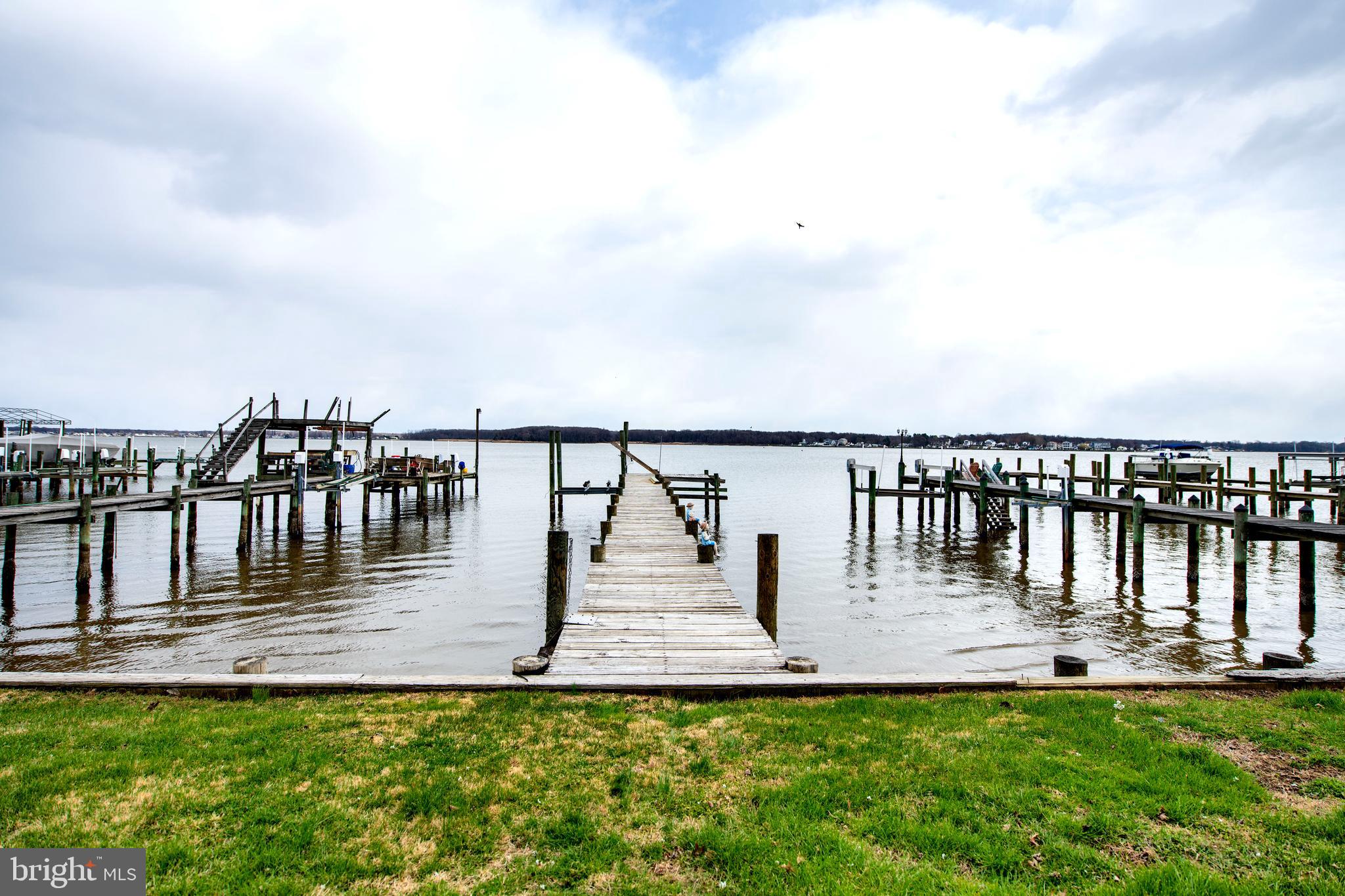 EDGEMERE - Residential