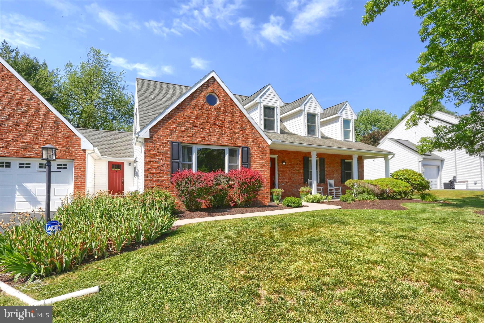 10 STOUDT ROAD