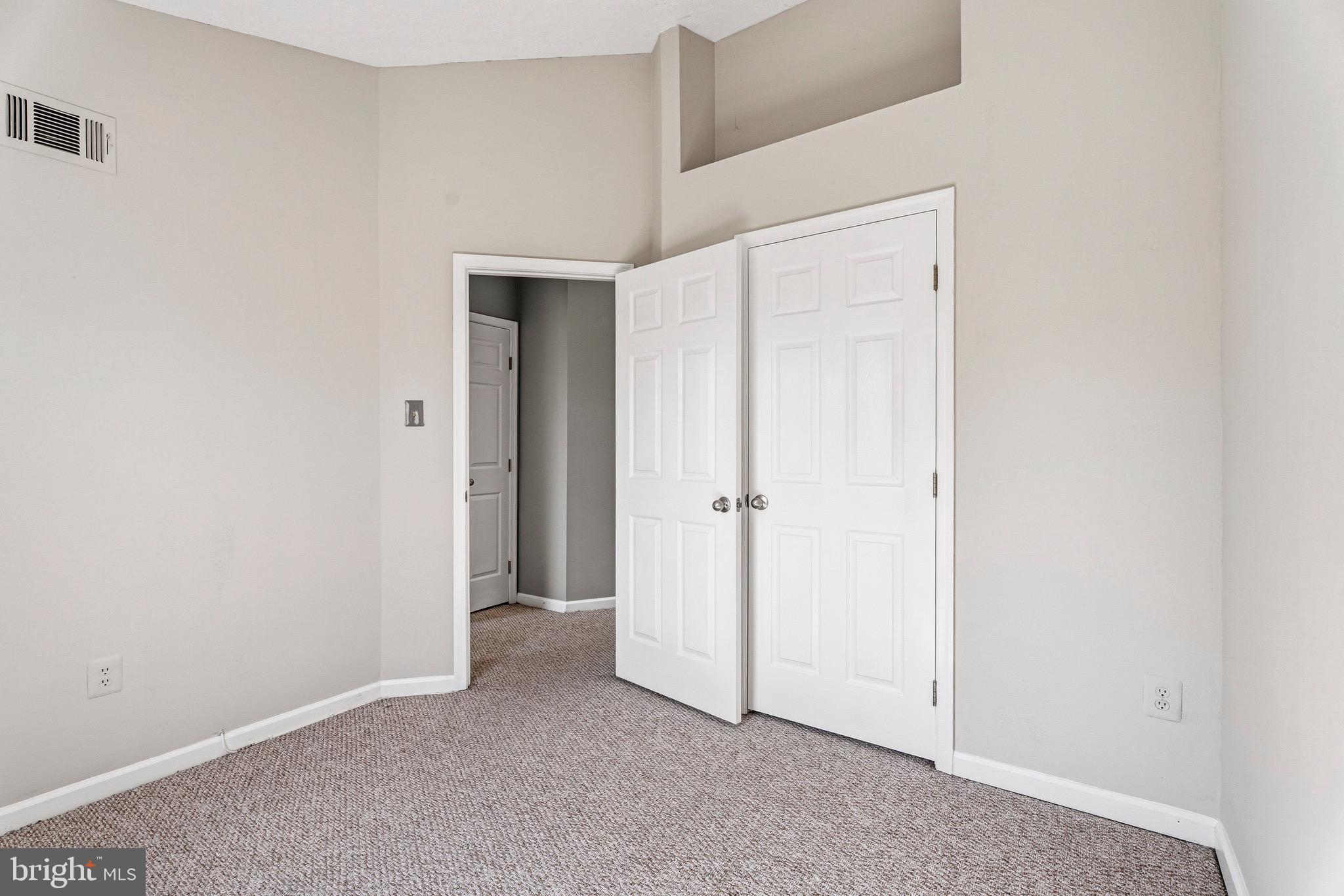 WORTHINGTON GLEN - Residential