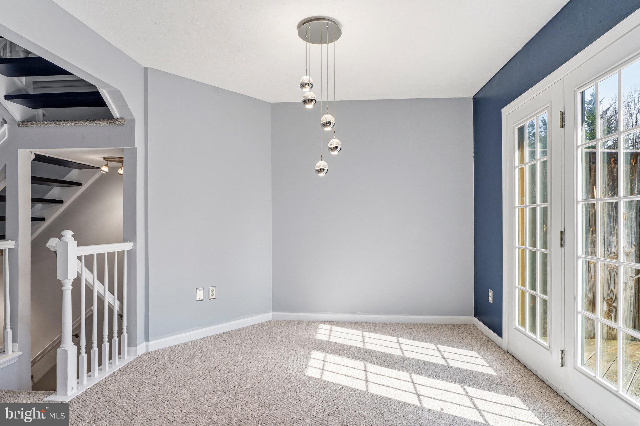 WORTHINGTON GLEN - Residential