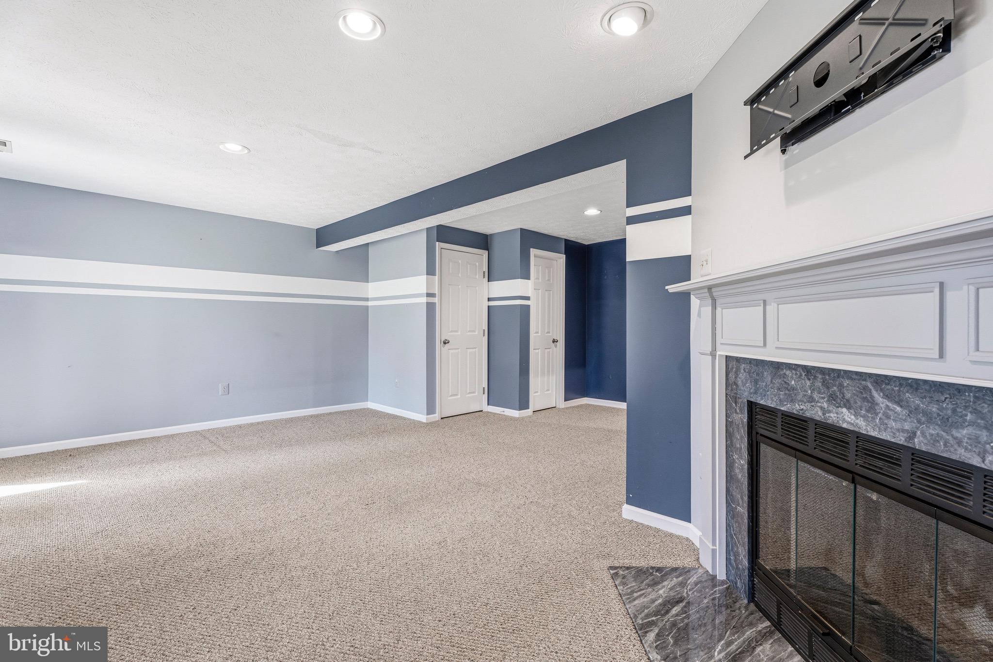 WORTHINGTON GLEN - Residential