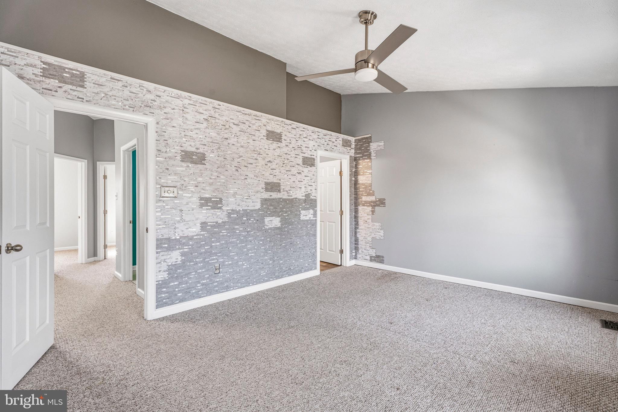 WORTHINGTON GLEN - Residential