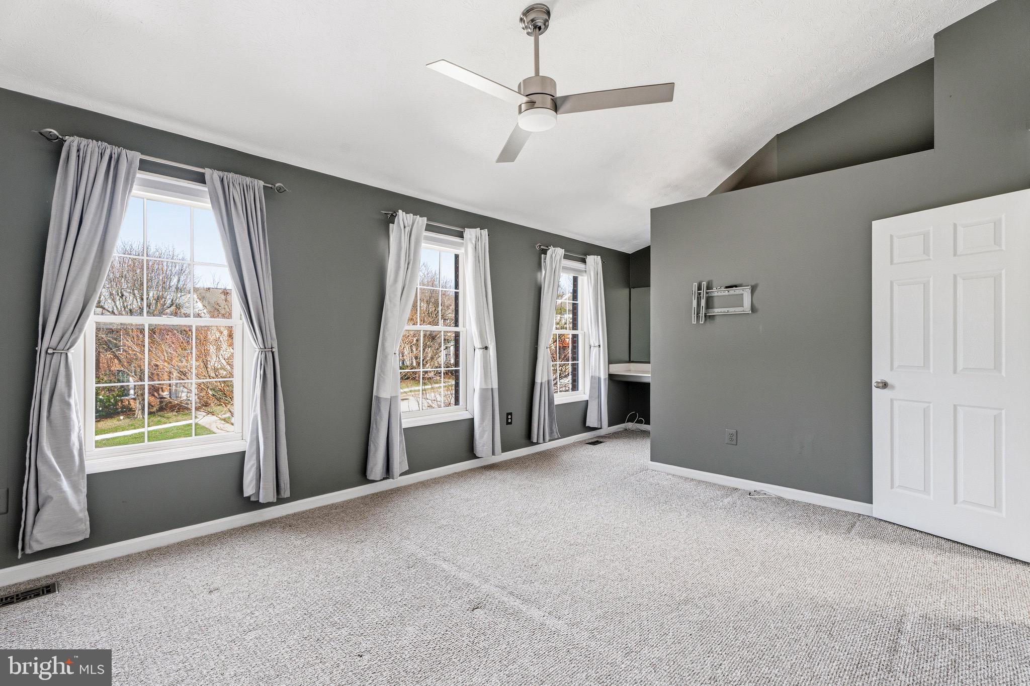 WORTHINGTON GLEN - Residential