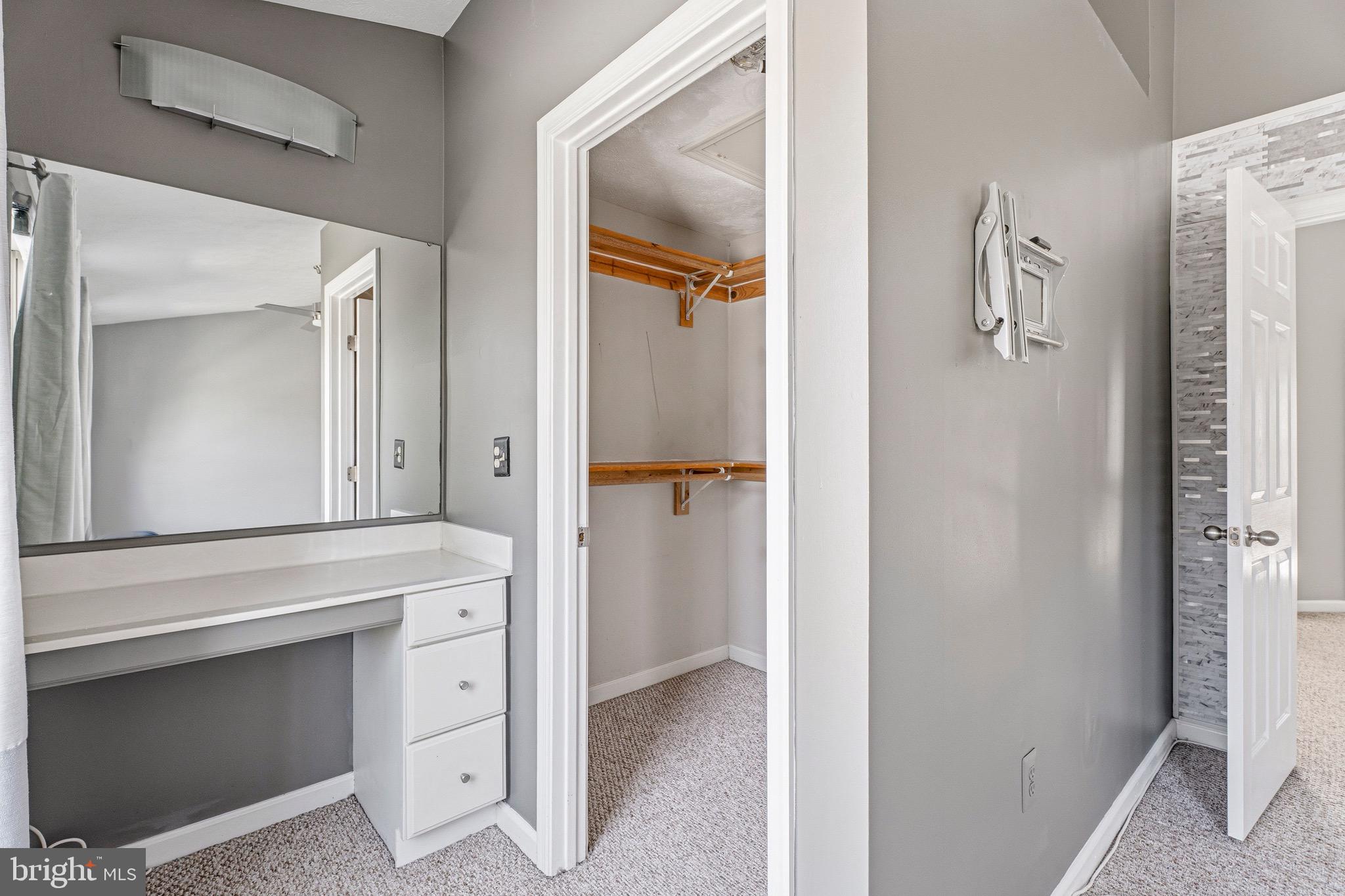 WORTHINGTON GLEN - Residential