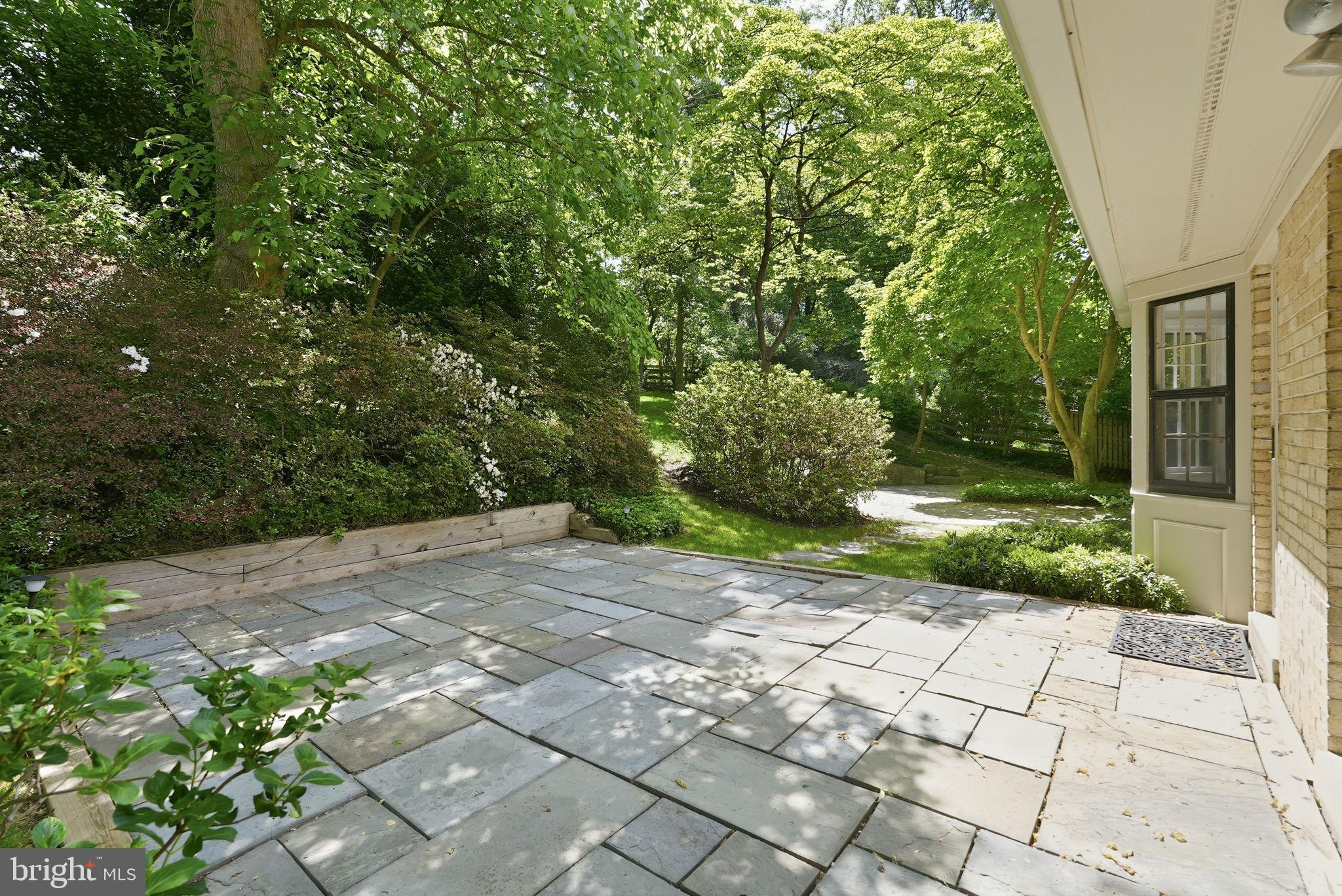 BURNING TREE ESTATES - Residential
