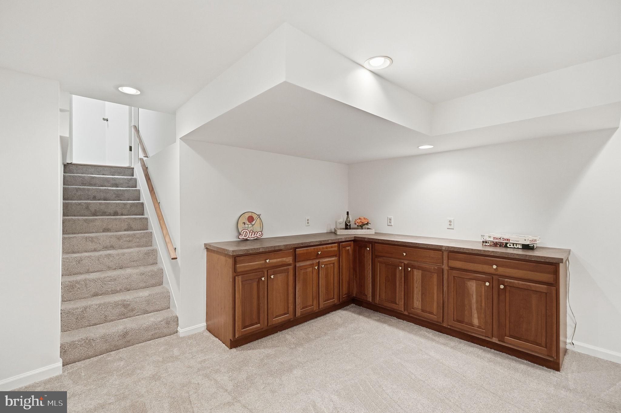 BURNING TREE ESTATES - Residential