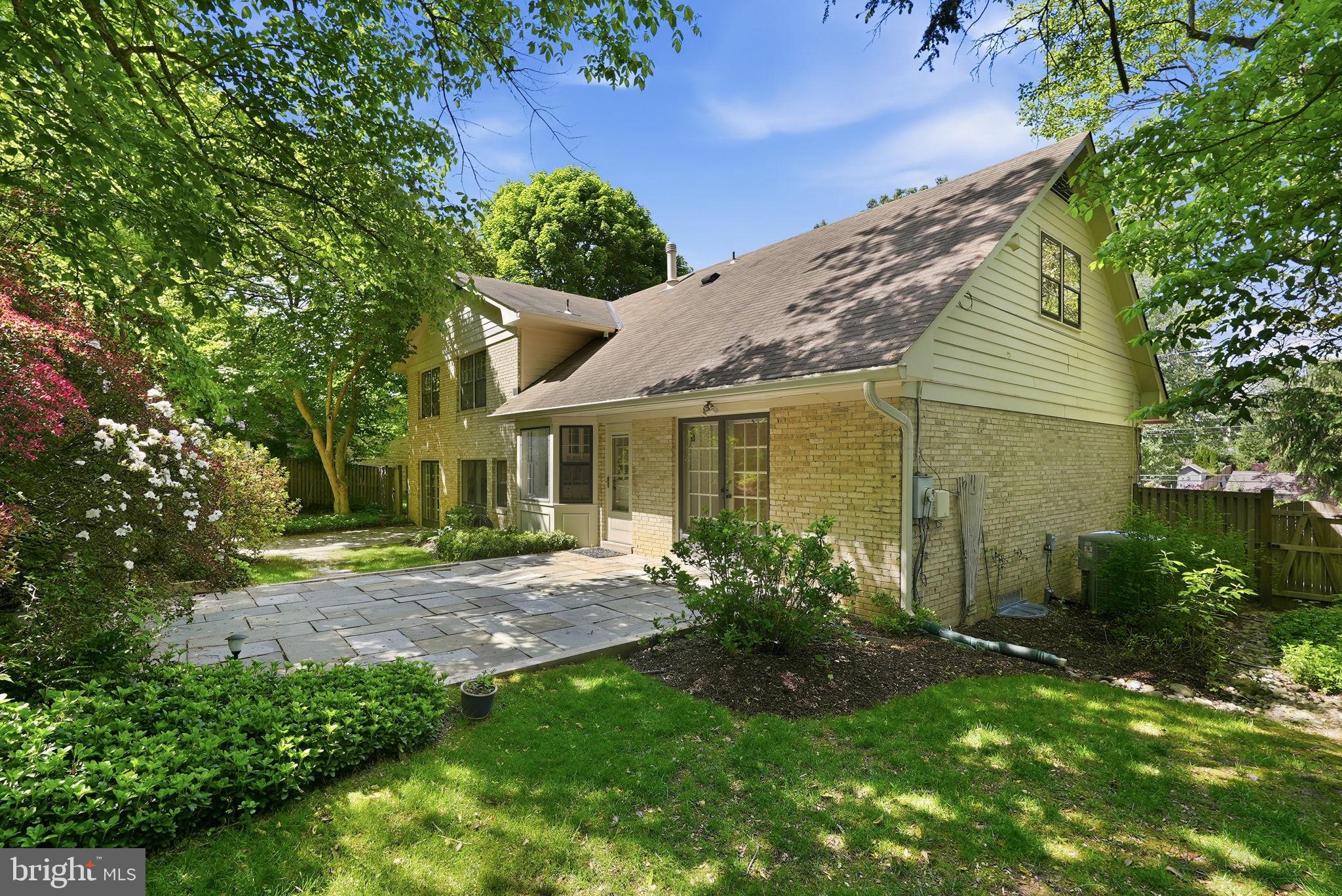 BURNING TREE ESTATES - Residential