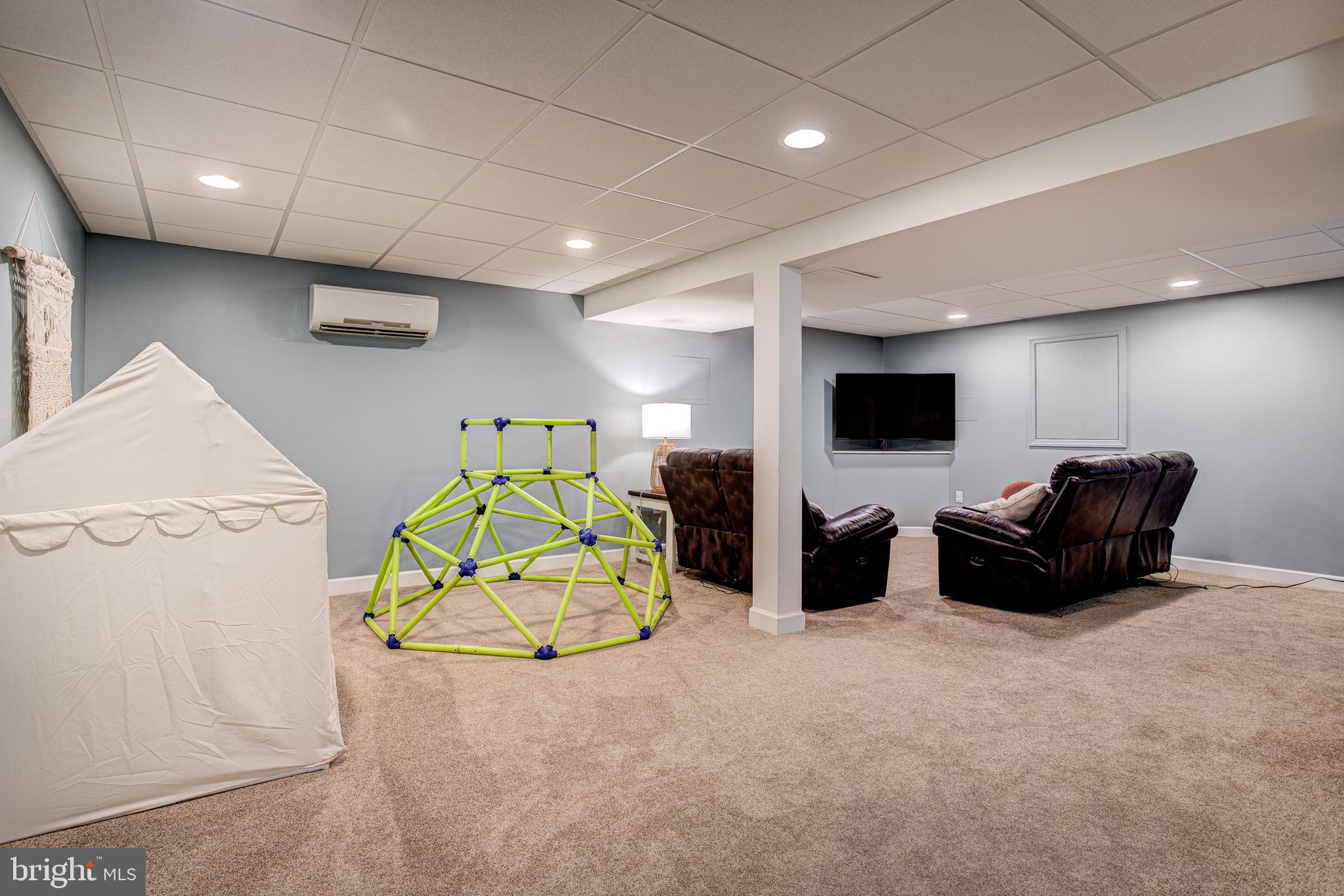 TROTTER FARMS - Residential